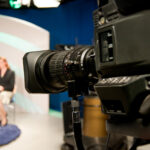 Beneficios de implementar TV interna para fortalecer la cultura organizacional hoy.